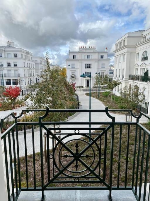 Suite Cartier Near Disneyland Paris セリ エクステリア 写真